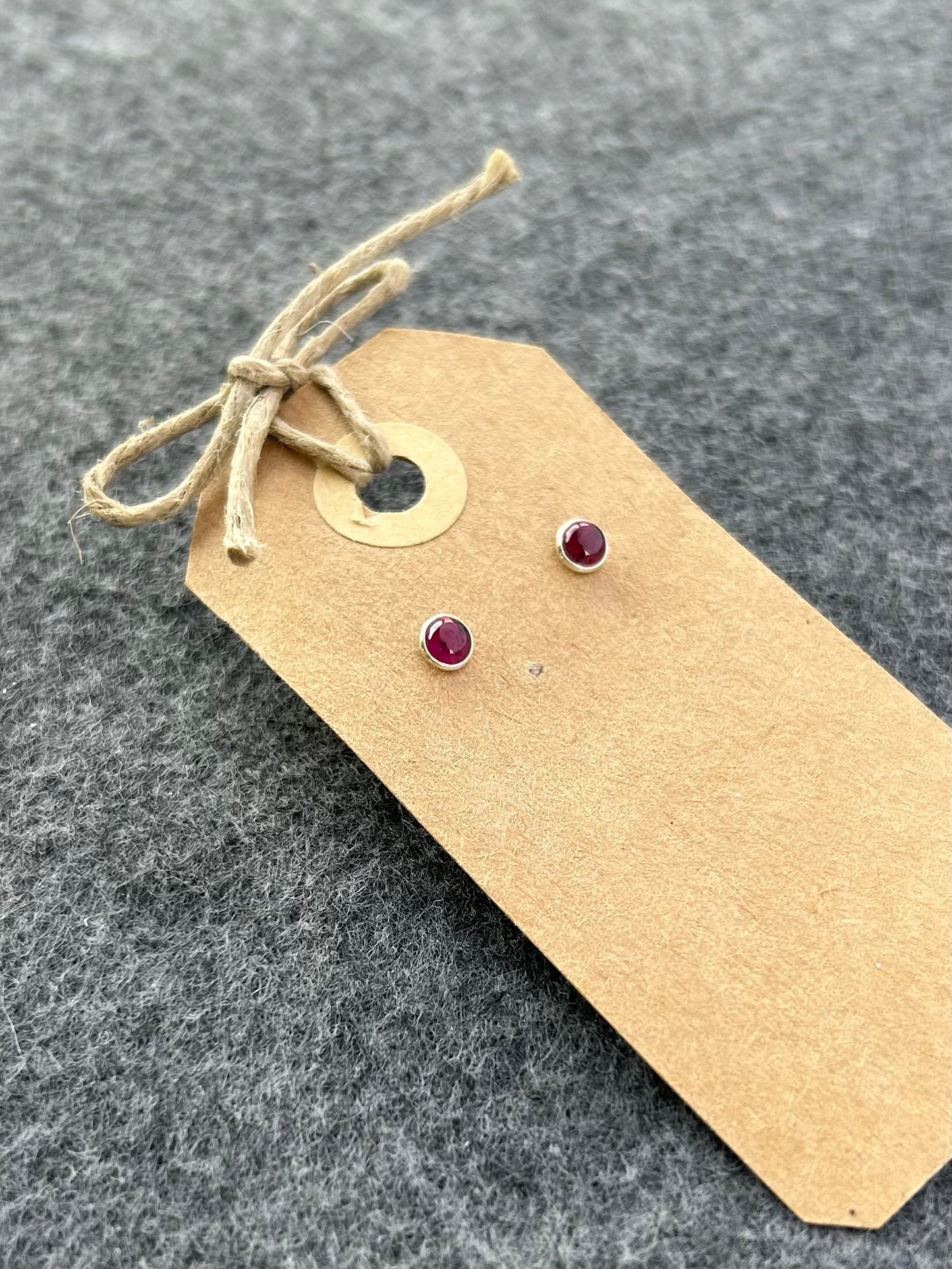 Gemstone Stud Earrings - Garnet