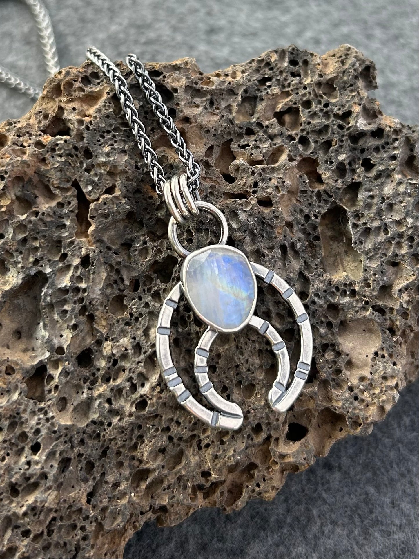 Modern Naja Pendant Necklace with Genuine Rainbow Moonstone